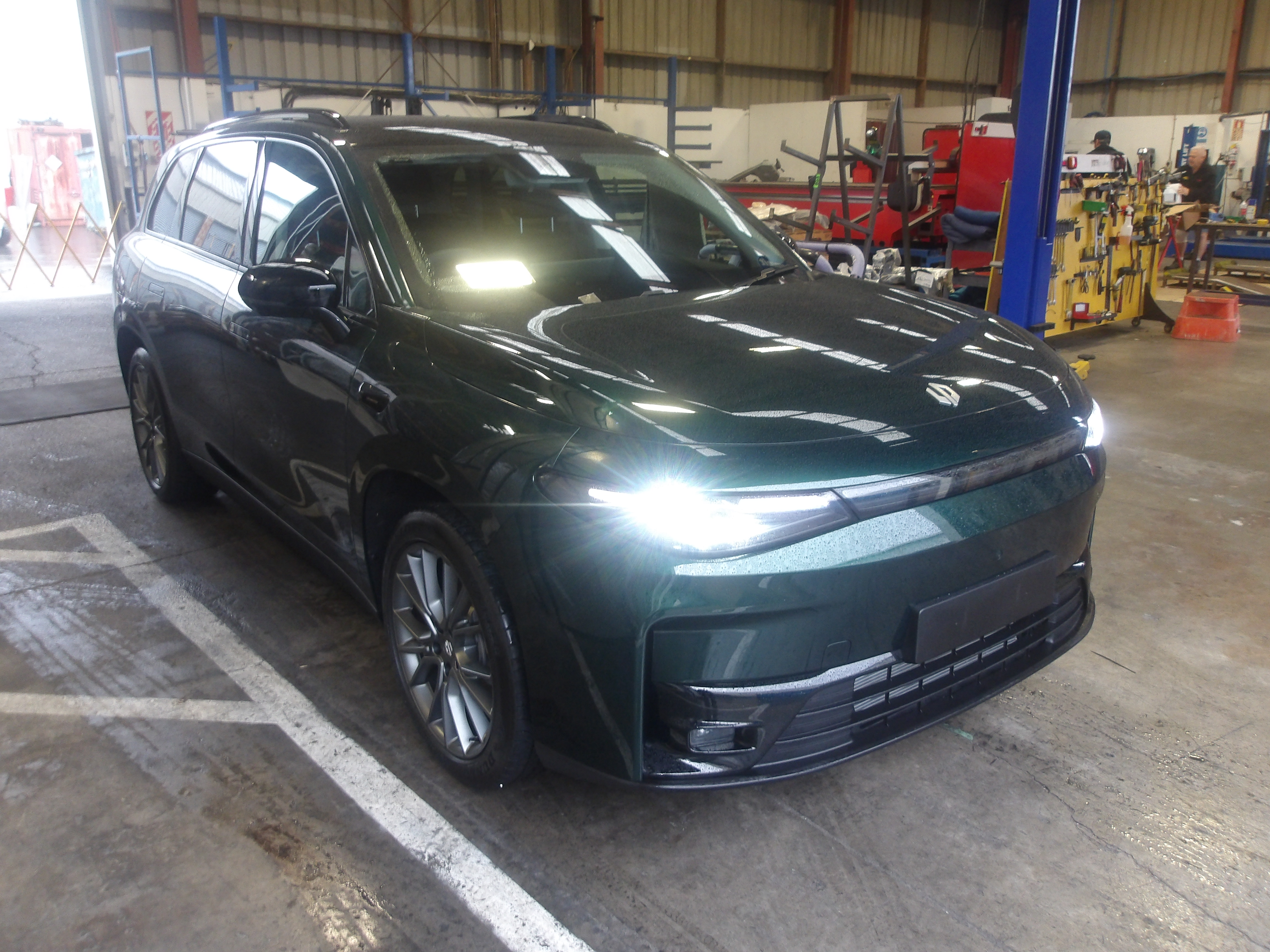LEAPMOTOR C10 STATIONWAGON 2024-CURRENT